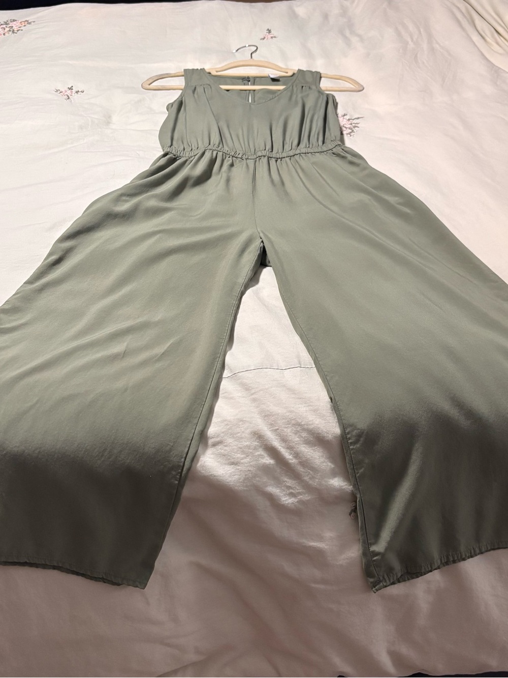 Old Navy Sage Green Sleeveless Wide-Leg Jumpsuit